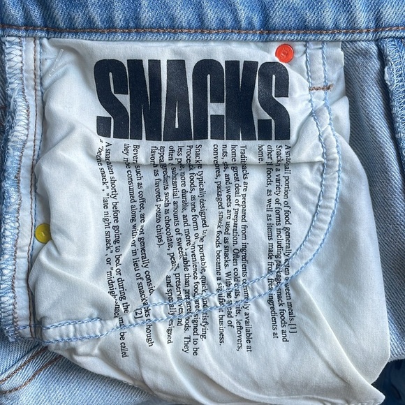 MOTHER SNACKS! The Tippy Top Sweet Tooth Ankle in Lots Of Nibbles - Picture 13 of 13